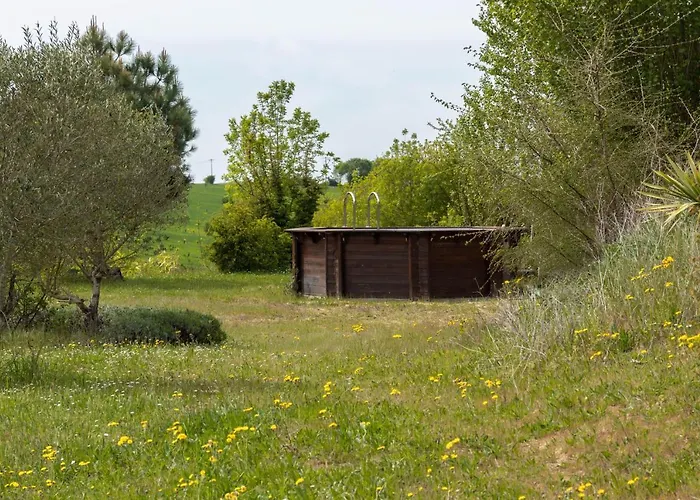 La Decouverte, Jacuzzi, Sauna, Et Terrasse Avec Vue Sur Lac A La Campagne Entre Toulouse Et Auch