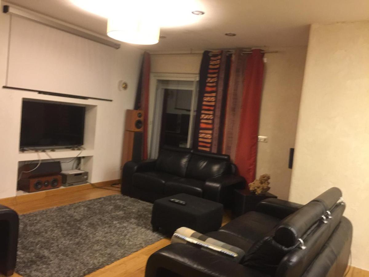 La Decouverte, Jacuzzi, Sauna, Et Terrasse Avec Vue Sur A La Campagne Entre Toulouse Et Auch * Catonvielle