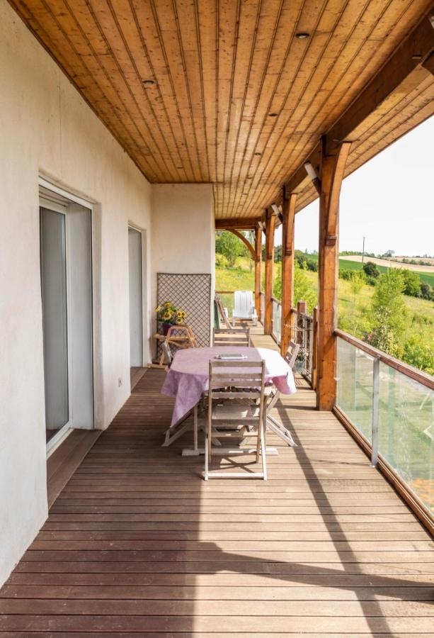 La Decouverte, Jacuzzi, Sauna, Et Terrasse Avec Vue Sur A La Campagne Entre Toulouse Et Auch Catonvielle